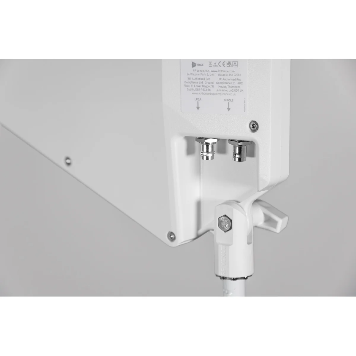 RF Venue DFIN-IPXWDISTRO4 Diversity Fin IPX with DISTRO4 System | Color: White - Image 3
