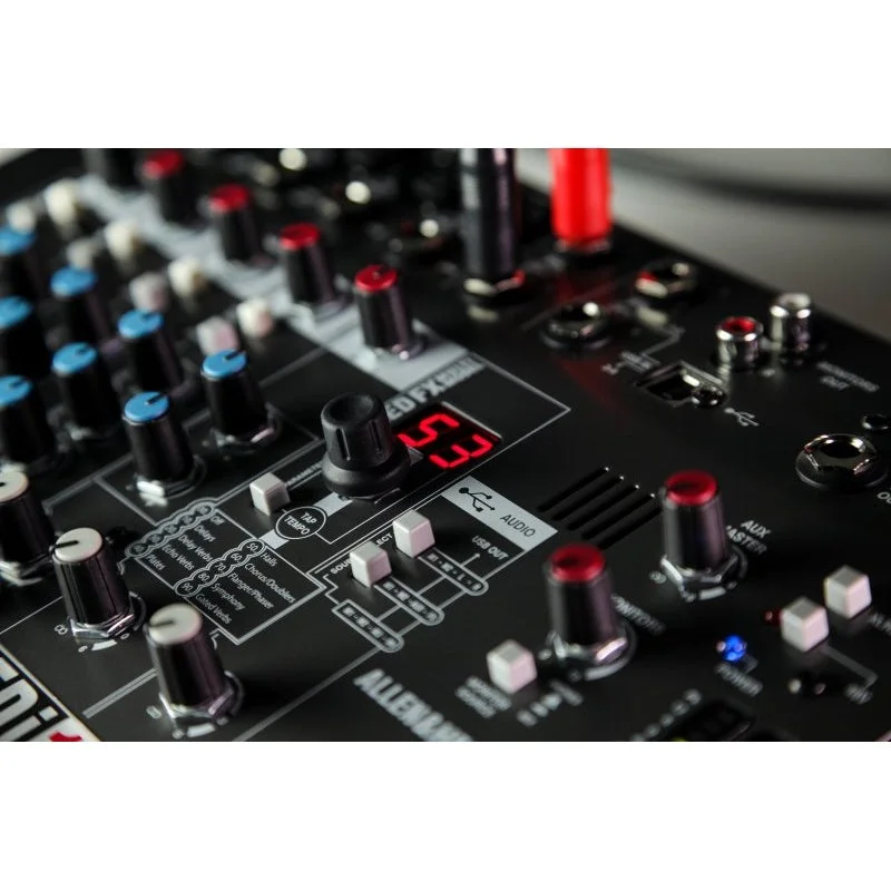 Allen & Heath ZEDi-10FX Hybrid Compact Mixer with FX - Image 4