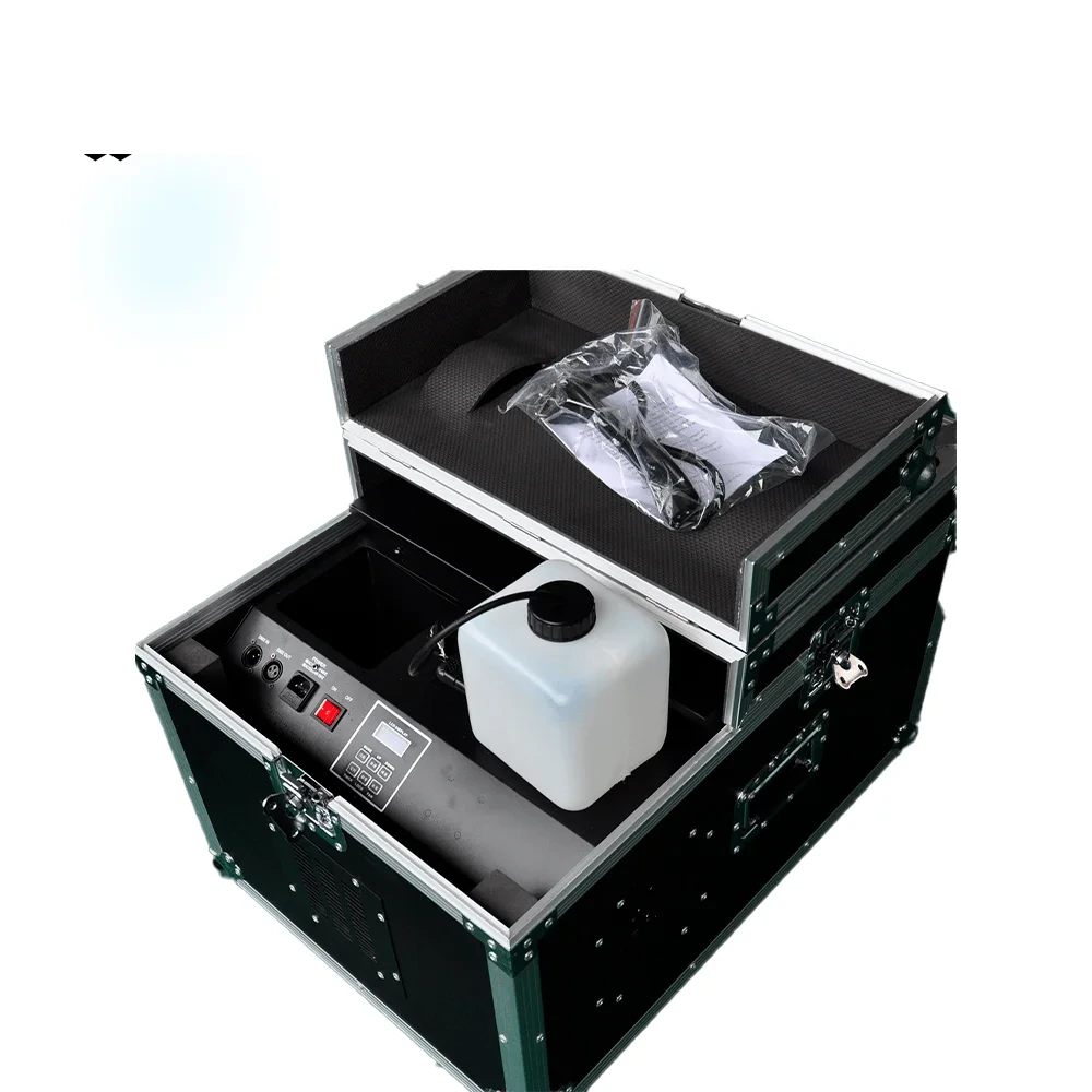 Dual-Output Low Fog Machine 5000W - Image 5